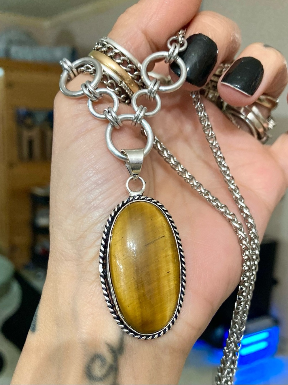 Genuine golden tiger eye gemstone boho oval medallion charm silver necklace - Picture 11 of 14